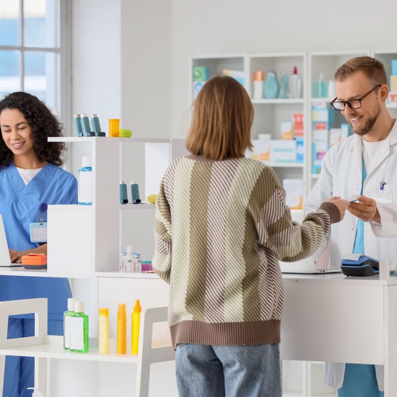 Bookkeeping for a pharmacy shop